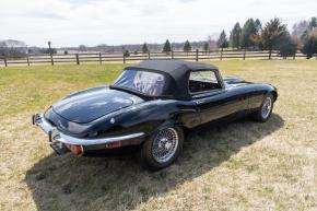 Jaguar E-Type photo