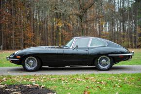 Jaguar E-Type photo