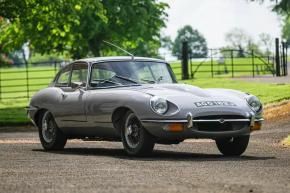 Jaguar E-Type photo