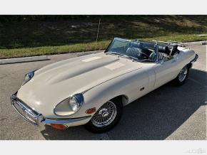 Jaguar E-Type photo