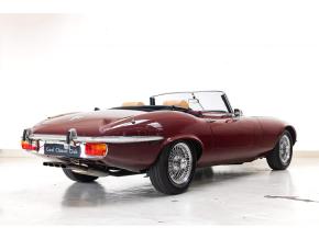 Jaguar E-Type photo