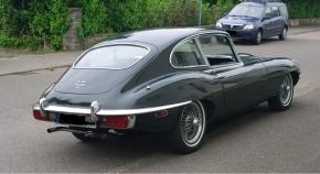 Jaguar E-Type photo