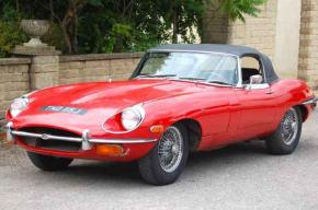 Jaguar E-Type photo