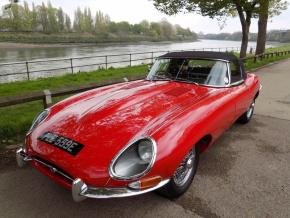 Jaguar E-Type photo