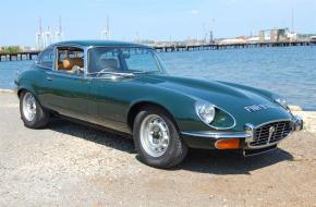 Jaguar E-Type photo