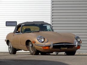 Jaguar E-Type photo