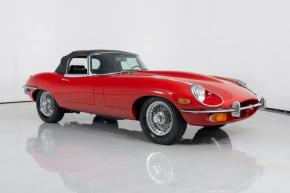 Jaguar E-Type photo