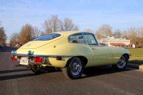 Jaguar E-Type photo