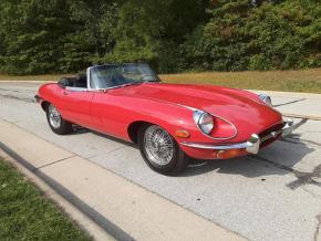 Jaguar E-Type photo