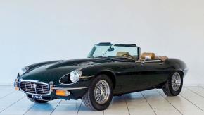 Jaguar E-Type photo