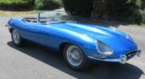 Jaguar E-Type photo