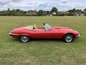 Jaguar E-Type photo