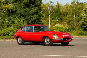 Jaguar E-Type photo