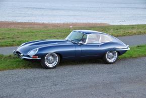 Jaguar E-Type photo