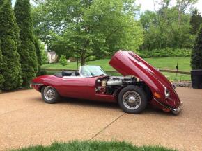 Jaguar E-Type photo