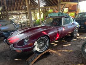 Jaguar E-Type photo