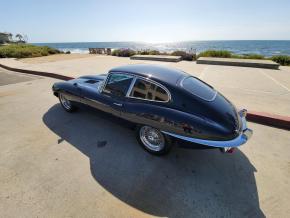 Jaguar E-Type photo