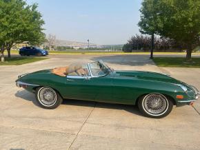 Jaguar E-Type photo