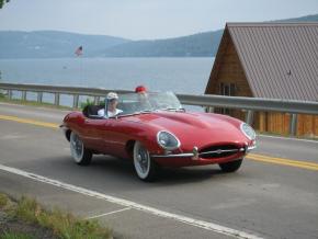 Jaguar E-Type photo