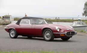 Jaguar E-Type photo