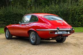 Jaguar E-Type photo