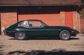 Jaguar E-Type photo