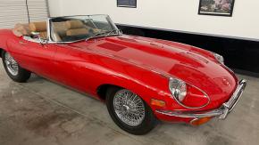 Jaguar E-Type photo