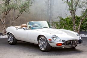 Jaguar E-Type photo