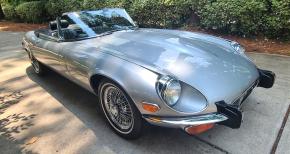 Jaguar E-Type photo