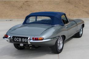 Jaguar E-Type photo