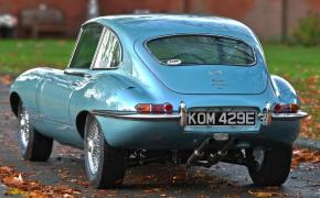 Jaguar E-Type photo