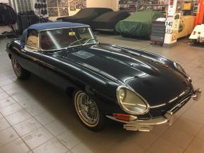 Jaguar E-Type photo