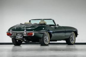 Jaguar E-Type photo