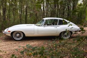 Jaguar E-Type photo