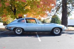 Jaguar E-Type photo