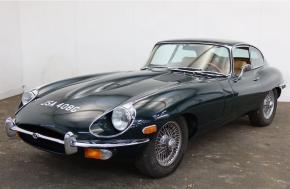 Jaguar E-Type photo