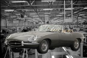 Jaguar E-Type photo