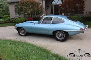 Jaguar E-Type photo