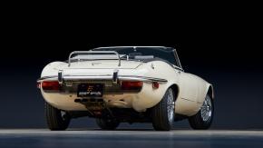 Jaguar E-Type photo