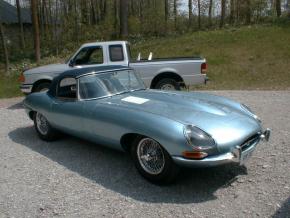 Jaguar E-Type photo