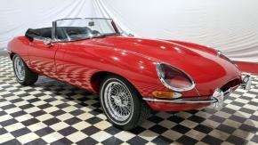 Jaguar E-Type photo