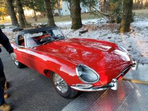 Jaguar E-Type photo