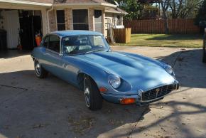 Jaguar E-Type photo