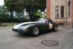 Jaguar E-Type photo