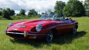 Jaguar E-Type photo