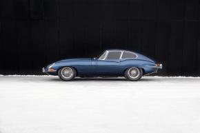 Jaguar E-Type photo