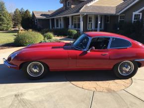 Jaguar E-Type photo