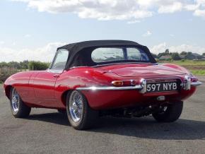 Jaguar E-Type photo