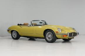 Jaguar E-Type photo