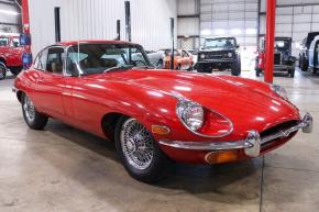 Jaguar E-Type photo